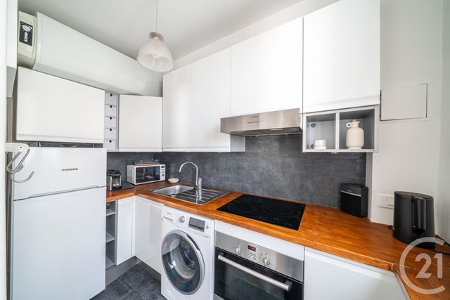 Appartement F2 à vendre - 2 pièces - 36.0 m2 - PARIS - 75015 - ILE-DE-FRANCE - Century 21 Tour Eiffel