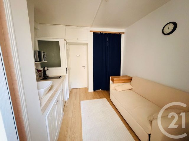 Appartement F1 à louer - 1 pièce - 11.0 m2 - PARIS - 75007 - ILE-DE-FRANCE - Century 21 Tour Eiffel