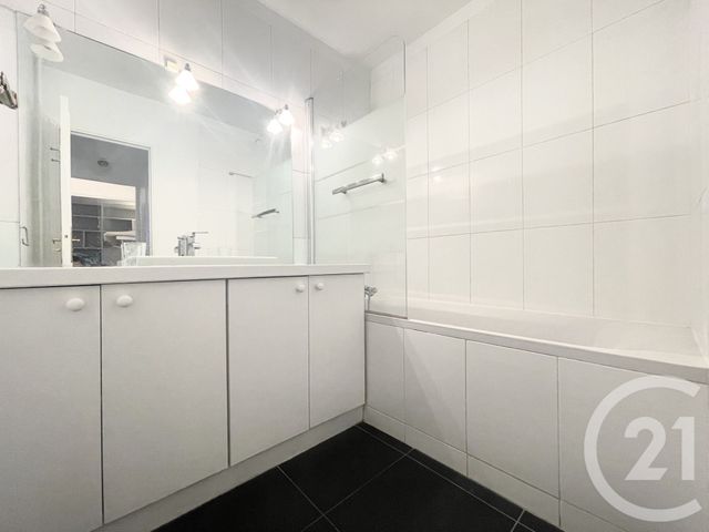 Appartement à vendre - 2 pièces - 43.04 m2 - PARIS - 75015 - ILE-DE-FRANCE - Century 21 Tour Eiffel