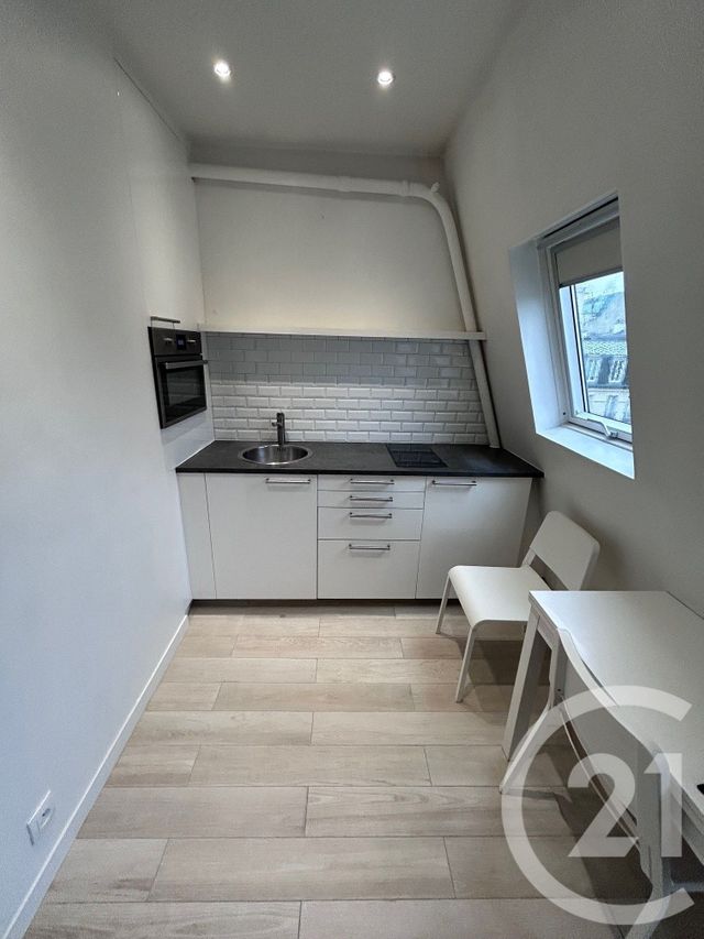Appartement F1 à vendre - 1 pièce - 17.15 m2 - PARIS - 75007 - ILE-DE-FRANCE - Century 21 Tour Eiffel