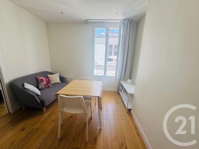 Appartement à louer - 2 pièces - 23.0 m2 - PARIS - 75007 - ILE-DE-FRANCE - Century 21 Tour Eiffel