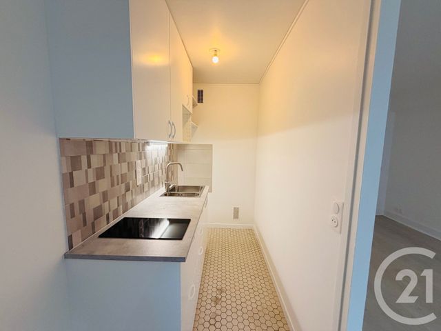 Appartement F1 à louer - 1 pièce - 30.0 m2 - PARIS - 75015 - ILE-DE-FRANCE - Century 21 Tour Eiffel