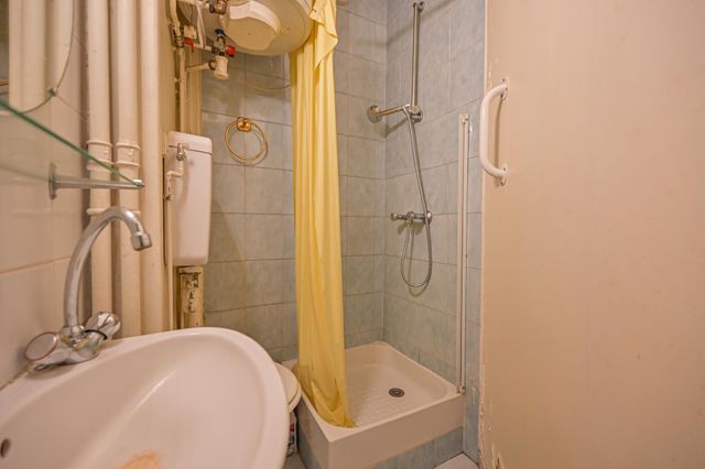 Afficher la photo en grand Appartement à vendre - 6 pièces - 138.64 m2 - PARIS - 75007 - ILE-DE-FRANCE - Century 21 Tour Eiffel