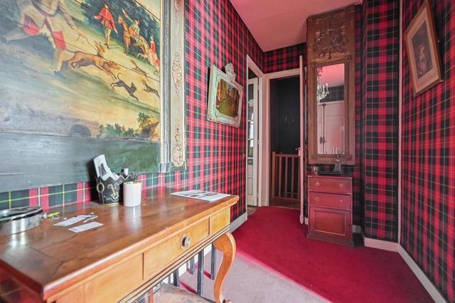 Afficher la photo en grand Appartement à vendre - 6 pièces - 138.64 m2 - PARIS - 75007 - ILE-DE-FRANCE - Century 21 Tour Eiffel