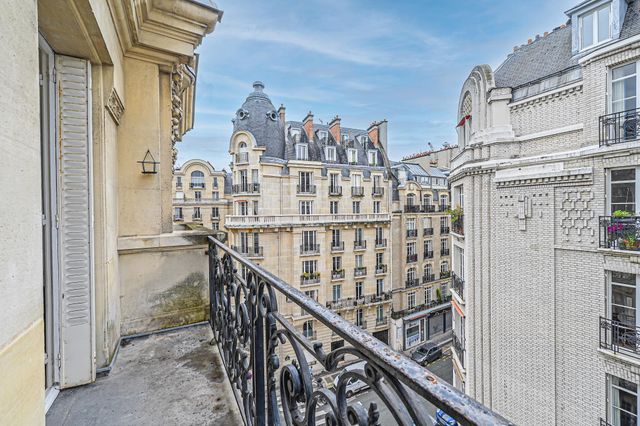 Appartement F6 à vendre - 6 pièces - 150.88 m2 - PARIS - 75016 - ILE-DE-FRANCE - Century 21 Tour Eiffel