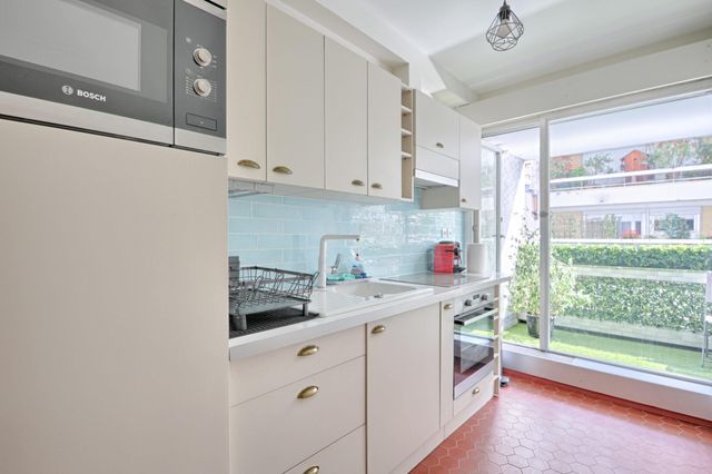 Appartement à vendre - 3 pièces - 64.04 m2 - PARIS - 75007 - ILE-DE-FRANCE - Century 21 Tour Eiffel