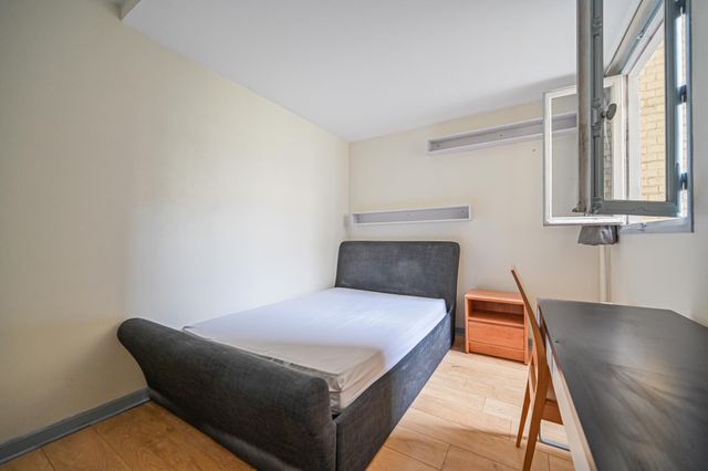 Appartement à vendre - 5 pièces - 82.98 m2 - PARIS - 75006 - ILE-DE-FRANCE - Century 21 Tour Eiffel