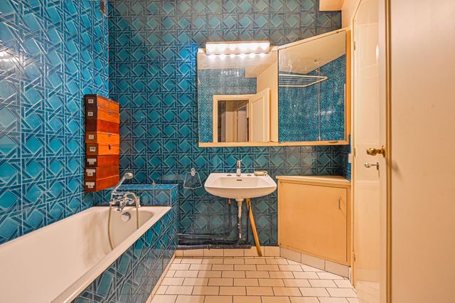 Appartement à vendre - 4 pièces - 100.36 m2 - PARIS - 75007 - ILE-DE-FRANCE - Century 21 Tour Eiffel