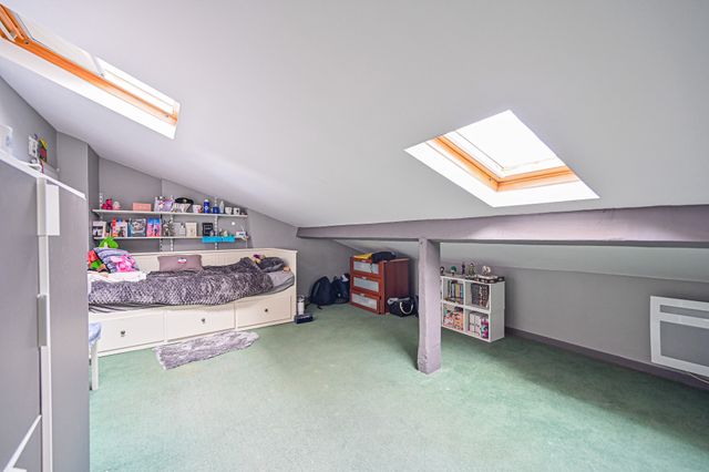 Appartement Duplex à vendre - 6 pièces - 102.19 m2 - PARIS - 75016 - ILE-DE-FRANCE - Century 21 Tour Eiffel