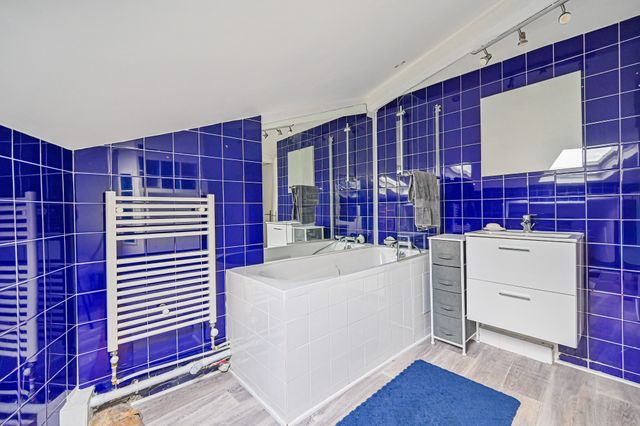 Appartement Duplex à vendre - 6 pièces - 102.19 m2 - PARIS - 75016 - ILE-DE-FRANCE - Century 21 Tour Eiffel