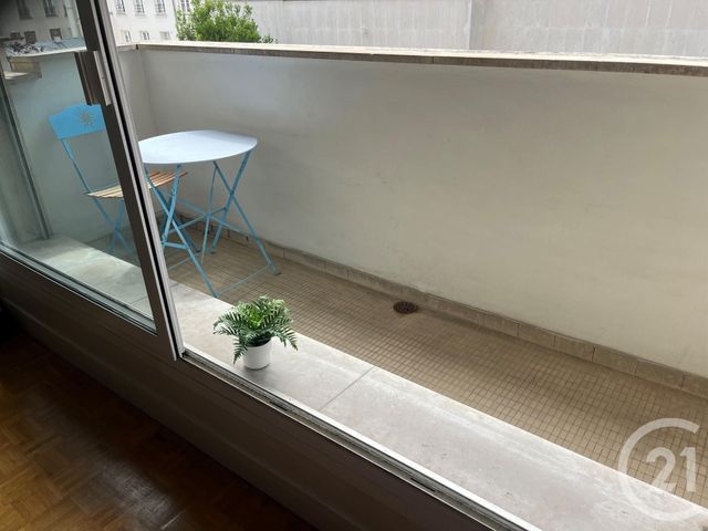 Appartement à vendre - 2 pièces - 45.0 m2 - PARIS - 75007 - ILE-DE-FRANCE - Century 21 Tour Eiffel