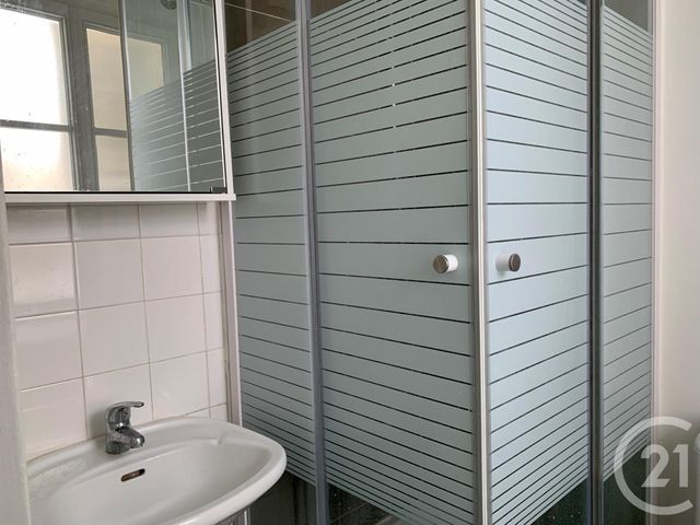 Appartement F2 à louer - 2 pièces - 30.15 m2 - PARIS - 75007 - ILE-DE-FRANCE - Century 21 Tour Eiffel