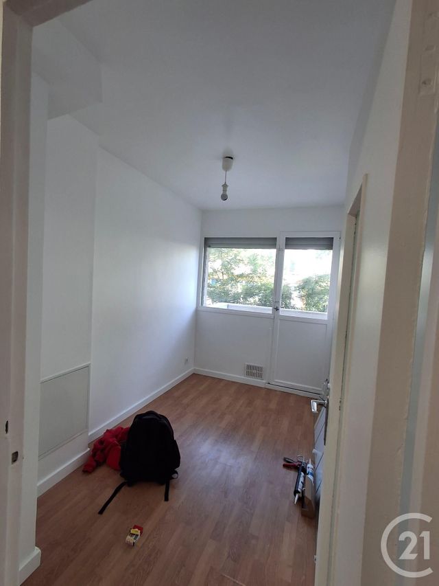 Appartement F2 à louer - 2 pièces - 48.0 m2 - RUEIL MALMAISON - 92 - ILE-DE-FRANCE - Century 21 Tour Eiffel