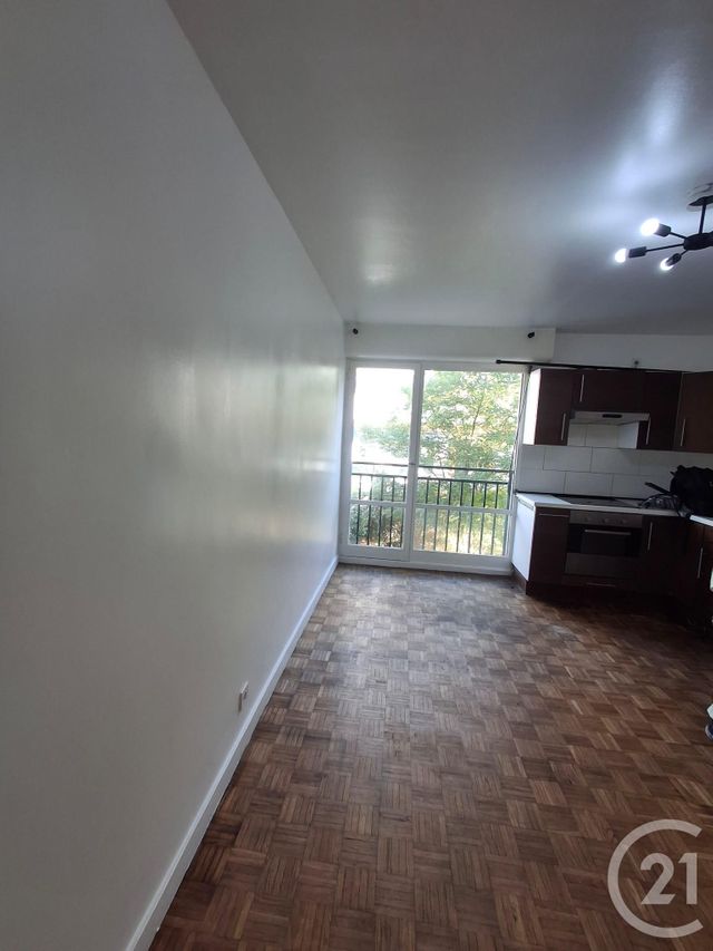 Appartement F2 à louer - 2 pièces - 48.0 m2 - RUEIL MALMAISON - 92 - ILE-DE-FRANCE - Century 21 Tour Eiffel